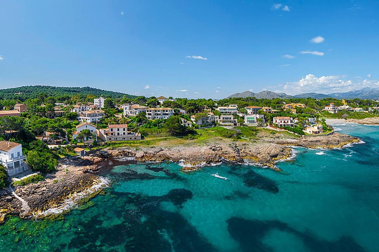 Villa Tita De Manresa, Con Jardines Y Vista Mar Alcudia  Dış mekan fotoğraf